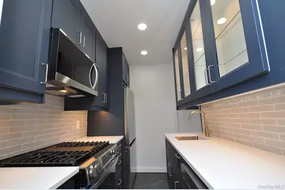 196 Garth Road #1G, Scarsdale, NY 10583 - Photo 17