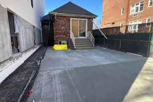 1978 Needham Ave, Bronx, NY 10466 - Photo 3