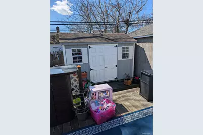 2668 Rosebud Avenue, Merrick, NY 11566 - Photo 9