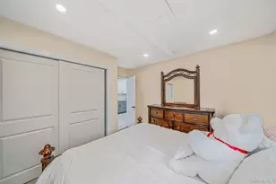 158 Mohawk St, Ronkonkoma, NY 11779 - Photo 9