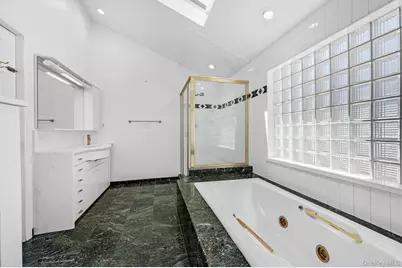 3 Glen Way, Cold Spring Harbor, NY 11724 - Photo 25