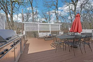 3 Glen Way, Cold Spring Harbor, NY 11724 - Photo 9