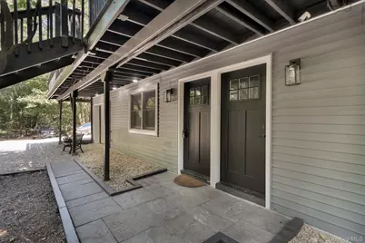 644 Bread and Cheese Hollow Road, Northport, NY 11768 - Photo 15