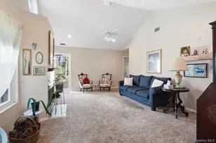 11 Chipmunk Trail, Coram, NY 11727 - Photo 7