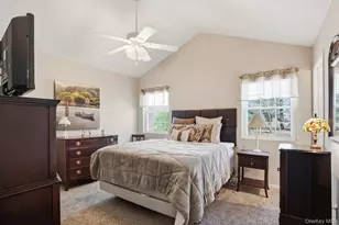 11 Chipmunk Trail, Coram, NY 11727 - Photo 11