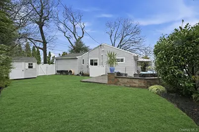 1261 Meadowbrook Road, Merrick, NY 11566 - Photo 37