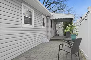 1261 Meadowbrook Rd, Merrick, NY 11566 - Photo 29