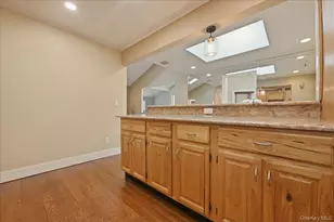 1261 Meadowbrook Rd, Merrick, NY 11566 - Photo 11