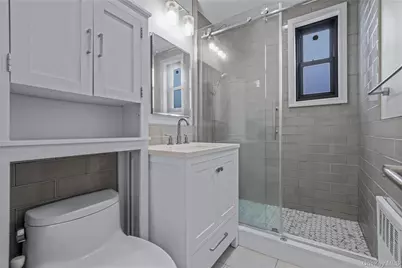 19947 22nd Avenue #UPPER, Whitestone, NY 11357 - Photo 15