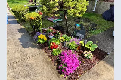 19947 22nd Avenue #UPPER, Whitestone, NY 11357 - Photo 17