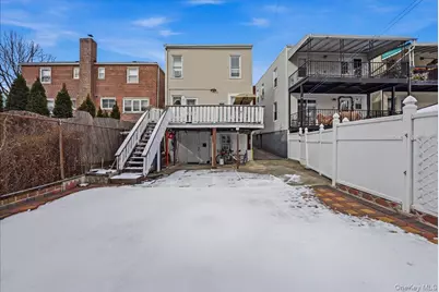 2304 Glebe Avenue, Bronx, NY 10462 - Photo 15