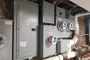 122-14 Sutphin Blvd, Jamaica, NY 11434 - Photo 7