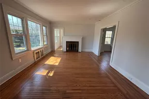 120 Lena Ave, Freeport, NY 11520 - Photo 3