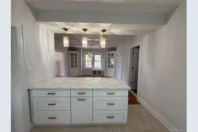 120 Lena Avenue, Freeport, NY 11520 - Photo 7