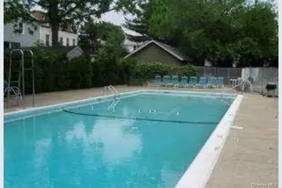 20 Daley Place #113, Lynbrook, NY 11563 - Photo 3