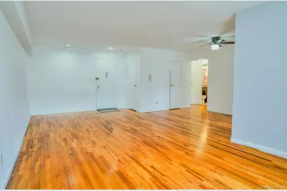 20 Daley Place #113, Lynbrook, NY 11563 - Photo 7
