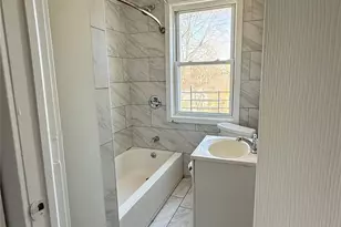 136 Fairview Blvd, Hempstead, NY 11550 - Photo 15