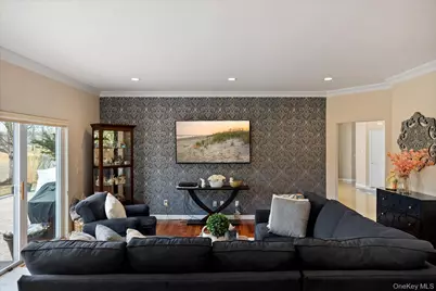 77 Hamlet Drive, Mount Sinai, NY 11766 - Photo 23