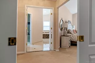 77 Hamlet Dr, Mount Sinai, NY 11766 - Photo 27