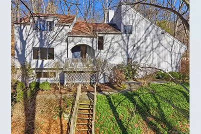 25 Longview Lane, Chappaqua, NY 10514 - Photo 1