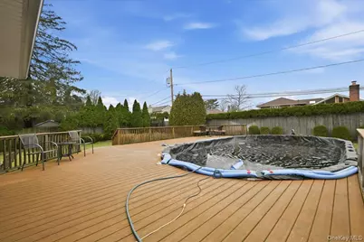 2037 Stratford Drive, Westbury, NY 11590 - Photo 37