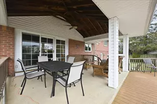 2037 Stratford Dr, Westbury, NY 11590 - Photo 31