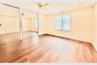 155 Golf Lane, Medford, NY 11763 - Photo 7