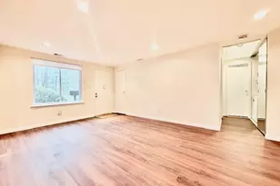 155 Golf Ln, Medford, NY 11763 - Photo 13