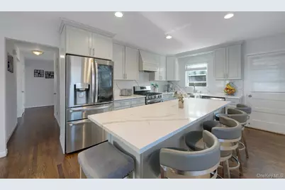 126 Fisher Avenue, Eastchester, NY 10709 - Photo 7