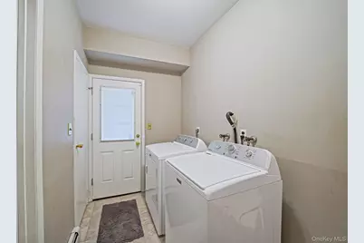 427 Bicycle Path, Port Jefferson, NY 11776 - Photo 25