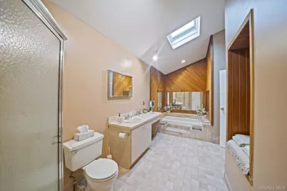 427 Bicycle Path, Port Jefferson, NY 11776 - Photo 31