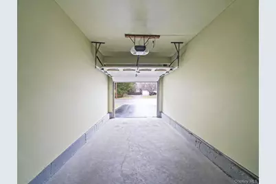 427 Bicycle Path, Port Jefferson, NY 11776 - Photo 45