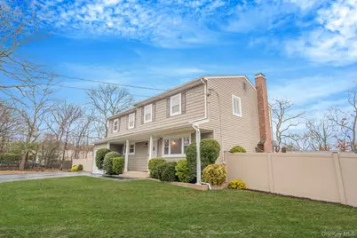 427 Bicycle Path, Port Jefferson, NY 11776 - Photo 3