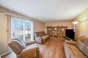 427 Bicycle Path, Port Jefferson, NY 11776 - Photo 17