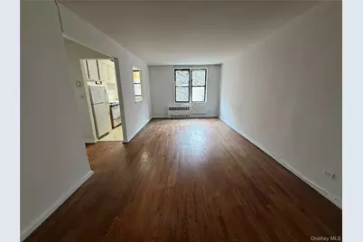 141-05 Northern Boulevard #7A, Flushing, NY 11354 - Photo 1