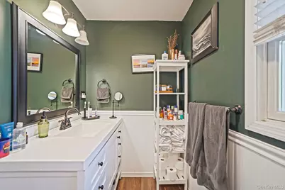 14 Burlington Avenue, Deer Park, NY 11729 - Photo 13