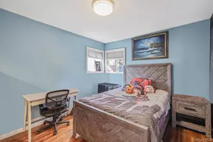 14 Burlington Ave, Deer Park, NY 11729 - Photo 19