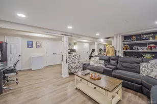 14 Burlington Ave, Deer Park, NY 11729 - Photo 25