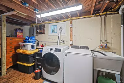 14 Burlington Avenue, Deer Park, NY 11729 - Photo 27