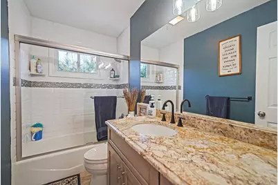 14 Burlington Avenue, Deer Park, NY 11729 - Photo 21