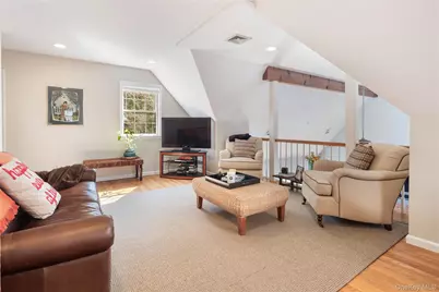 230 Ridgecrest Road, Briarcliff Manor, NY 10510 - Photo 31