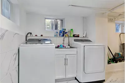 329 Beach 146th Street, Rockaway Park, NY 11694 - Photo 23