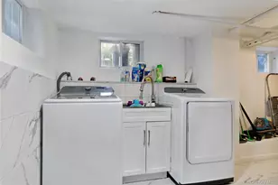 329 Beach 146th St, Rockaway Park, NY 11694 - Photo 23