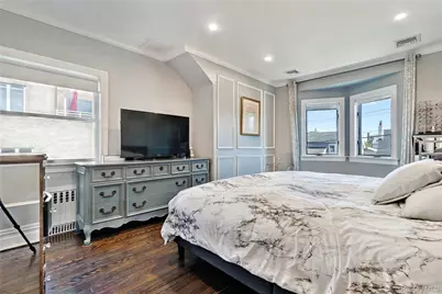 329 Beach 146th Street, Rockaway Park, NY 11694 - Photo 15