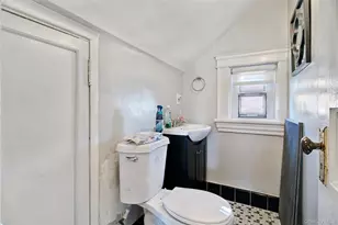 329 Beach 146th St, Rockaway Park, NY 11694 - Photo 21
