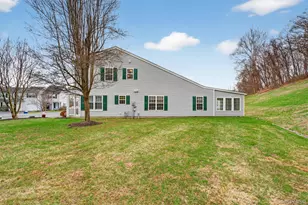 27 Tall Tree Ln, Poughkeepsie, NY 12601 - Photo 25