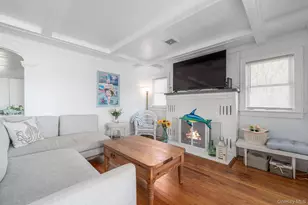 1400 Peconic Bay Blvd, Jamesport, NY 11947 - Photo 15