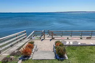 1400 Peconic Bay Blvd, Jamesport, NY 11947 - Photo 41