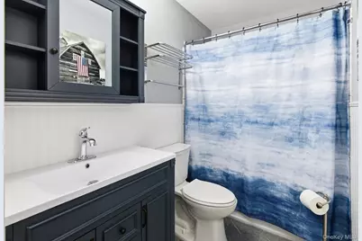 425 Macdonald Avenue, Bellport, NY 11713 - Photo 13