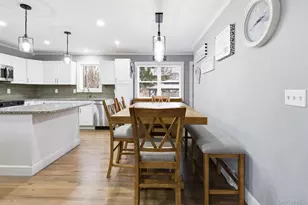 425 Macdonald Ave, Bellport, NY 11713 - Photo 9